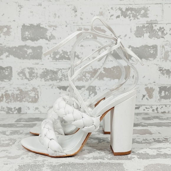 SCHUTZ Shoes - New SCHUTZ Zarda Ankle Tie Sandal In White i484